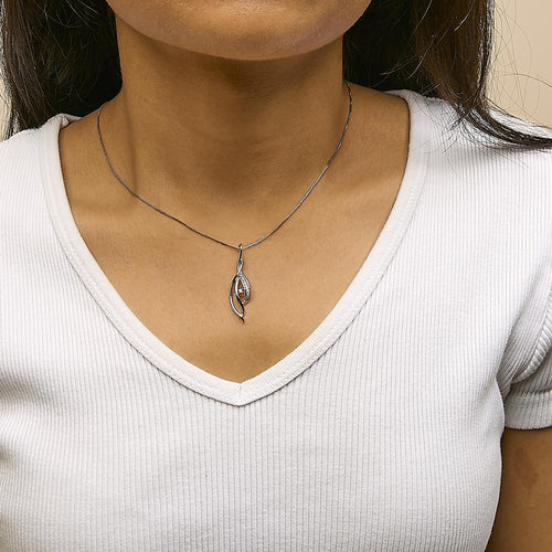 10K White Gold Diamond Open Cascade Twist Pendant Necklace
